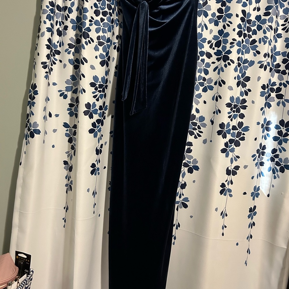 Elegant Navy Blue Velvet Dress